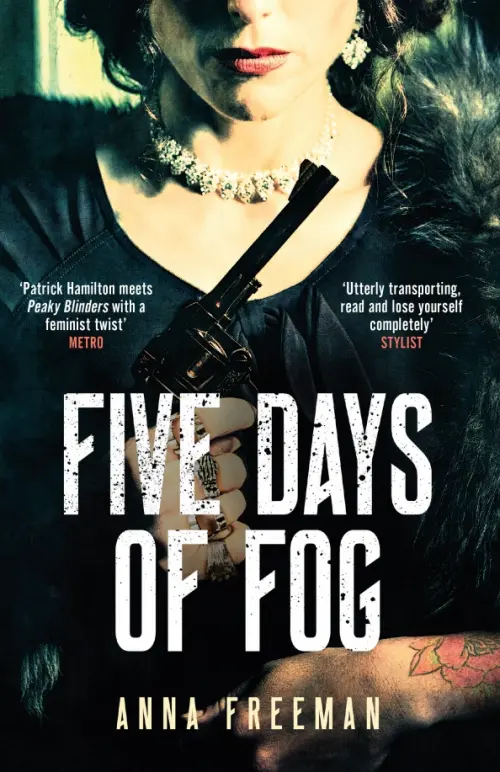 

Five Days of Fog, Чёрный