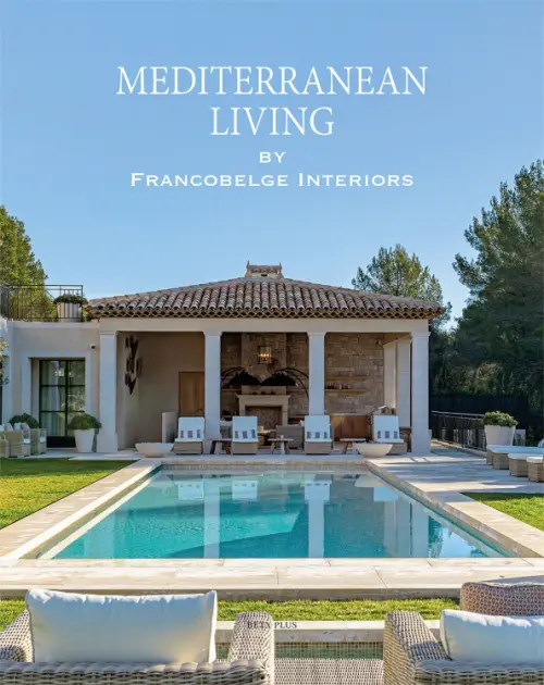 

Mediterranean Living. By Francobelge Interiors, Голубой